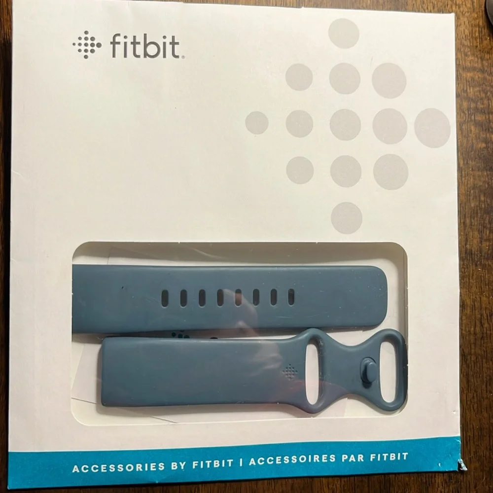 Fitbit Charge 5 & 6 Infinity Band Silicone Steel Blue S/M NEW - Picture 3 of 4